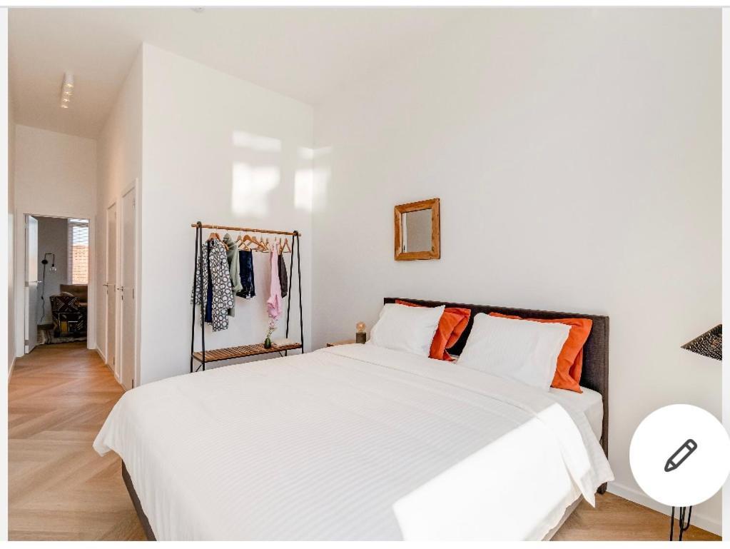 Room Engine Residence Anvers Exterior foto